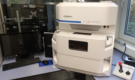 Mikro-Röntgenfluoreszenzgerät der Firma Horiba