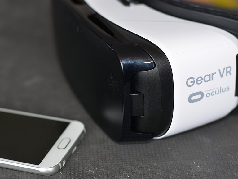 VR-Gear mit Samsung Handy
