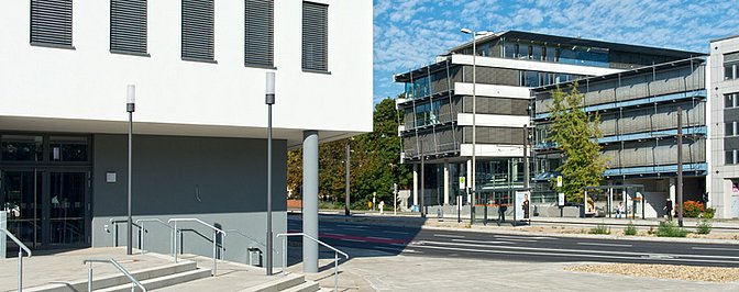 B: standort bahnhofstrasse  87 und 90 90402 Nürnberg