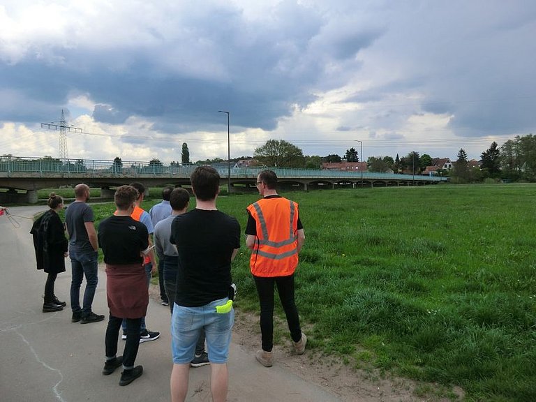 Regnitztalquerung Vach-Mannhof einzige hochwasserfreie Regnitz-Querung in dem Gebiet