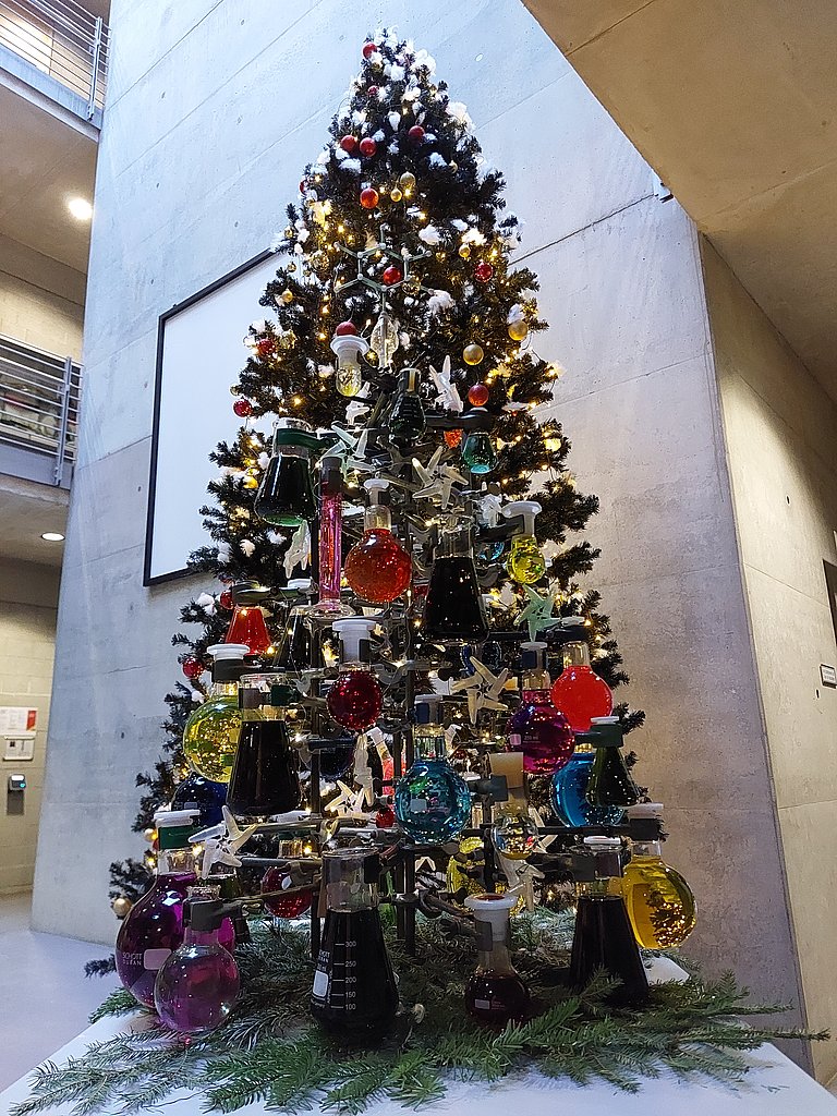 Chemistree und Weihnachtsbaum